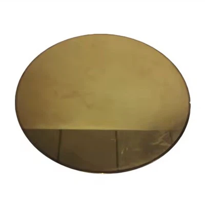 Silīcija vafele ar zelta pārklājumu